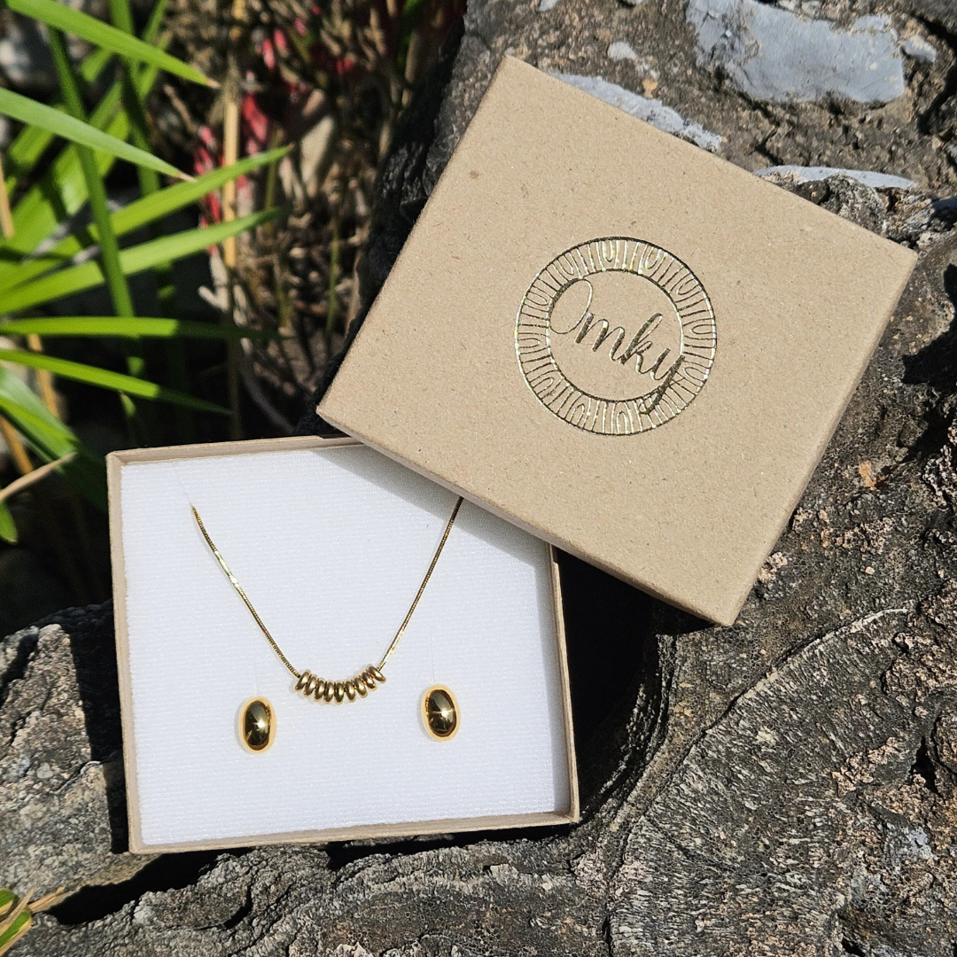Set BORLA - Juego de Collar y Aretes Acero Inoxidable Chapa Oro 18k